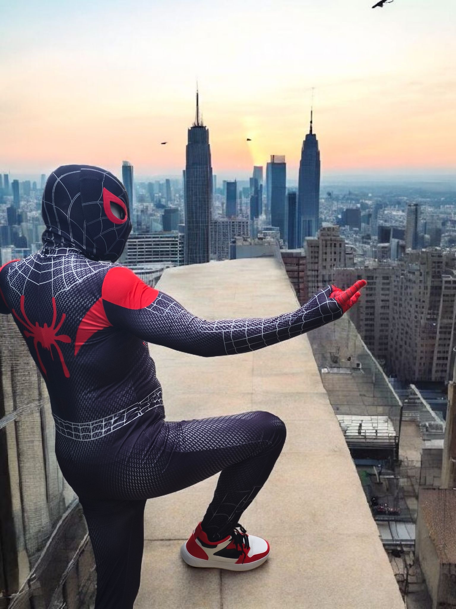 Spin Spider-Man (Disney – Black Suit)